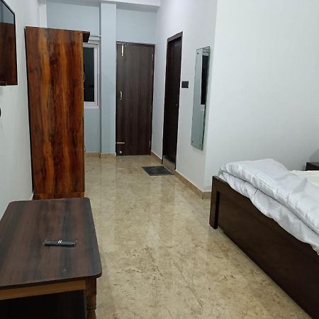 Shivalik Residency - Hotel & Banquet Hall Bāra Banki Eksteriør bilde