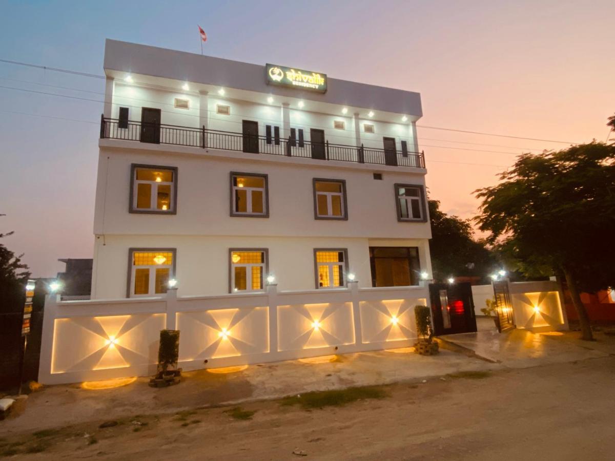 Shivalik Residency - Hotel & Banquet Hall Bāra Banki Eksteriør bilde
