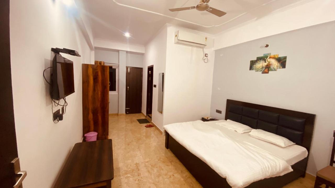 Shivalik Residency - Hotel & Banquet Hall Bāra Banki Eksteriør bilde